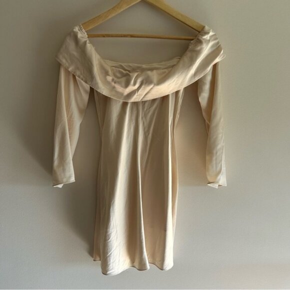 Reformation Maves Off-The-Shoulder Mini Dress Cream - Picture 3 of 8